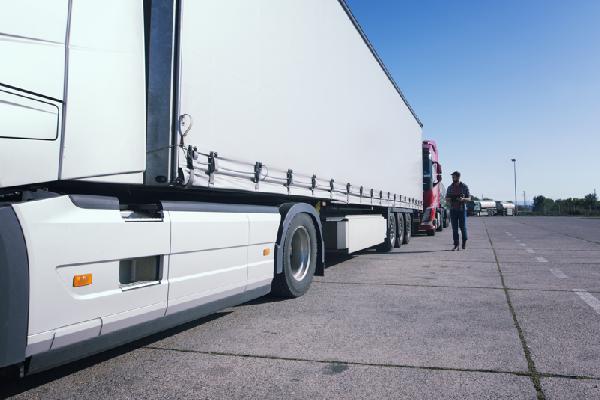 С 17 апреля в Перми вводятся временные ограничения для грузовиков