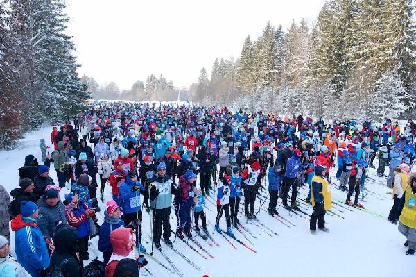 В забеге «Лыжня России-2024» приняли участие 10 тысяч пермяков
