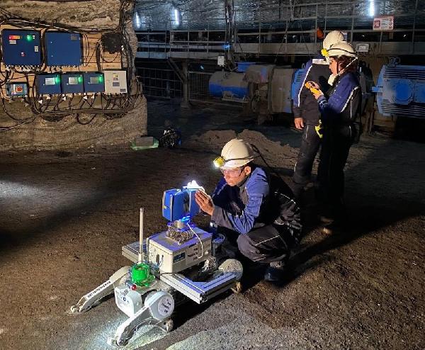 В пермских шахтах прошли испытания робособаки