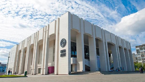 Кресла из Театра-Театра установят в других учреждениях культуры Перми