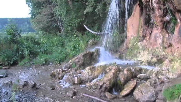 Пещер кий водопад алтайский