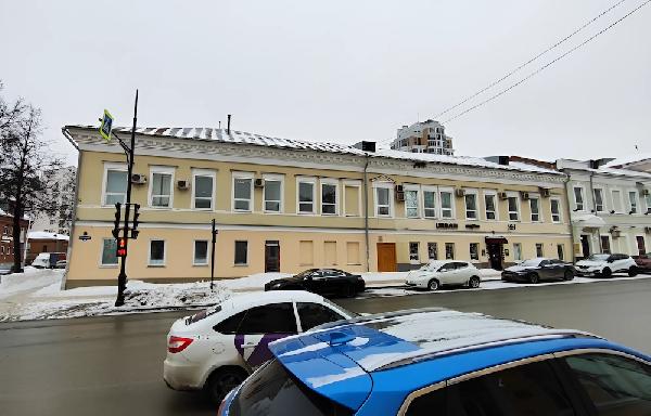 С фасада исторического здания в центре Перми уберут кондиционеры
