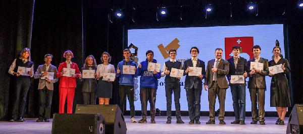 Талантливым школьникам повысят размер премии главы Перми «Золотой резерв»