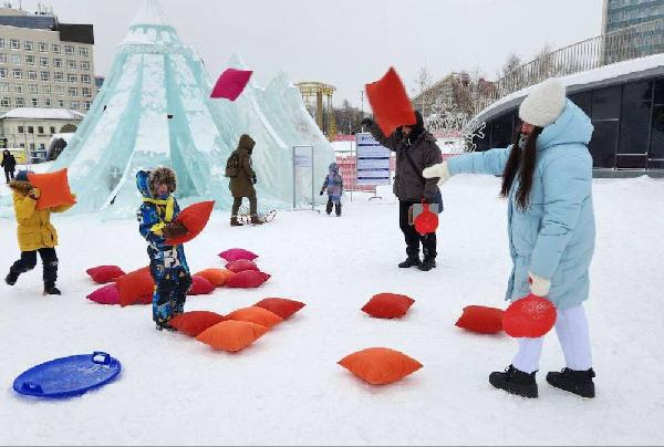 Ледовый городок на пермской эспланаде закроют на 2 дня