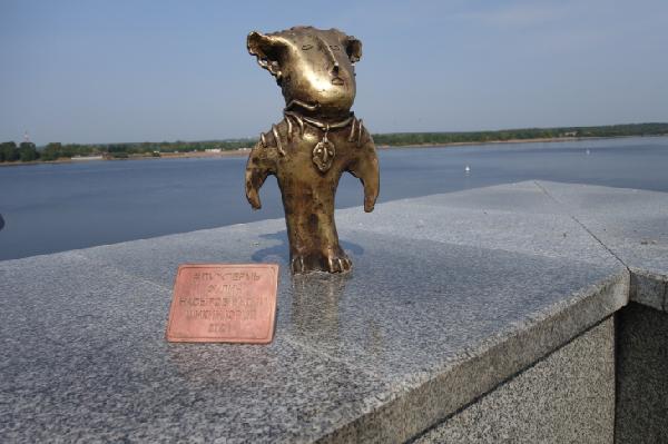 На набережной Перми появились две мини-скульптуры по эскизам детей