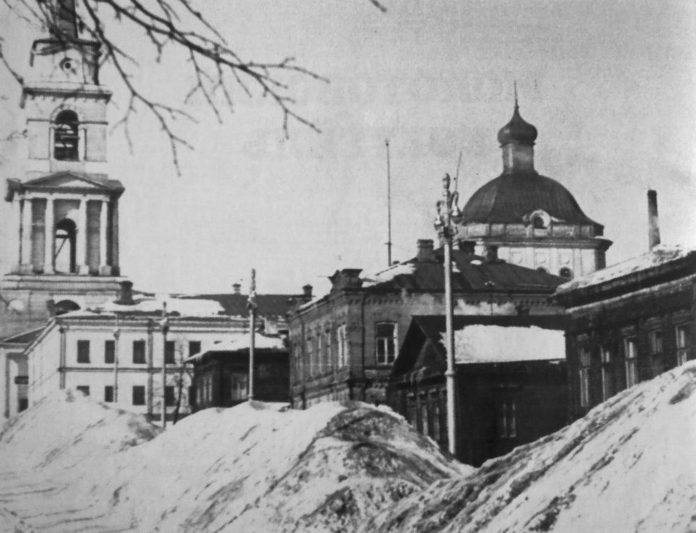 Пушечные тягачи против снега: как чистили дороги Перми в прошлом веке