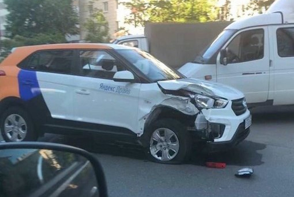 В Перми зафиксированы первые ДТП с участием автомобилей «Яндекс Драйв»