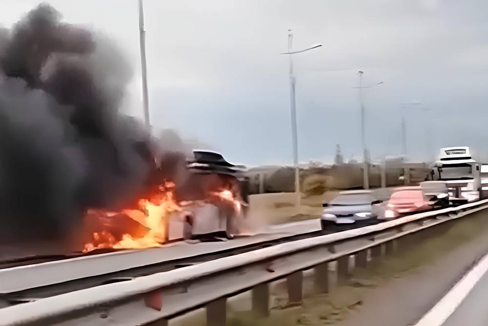 В Перми сгорел автобус маршрута №106