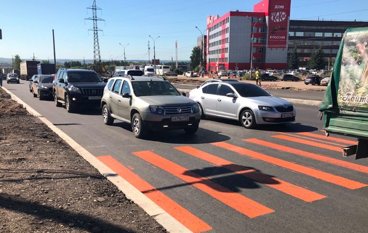 На ул Героев Хасана частично запущено движение по трем новым полосам