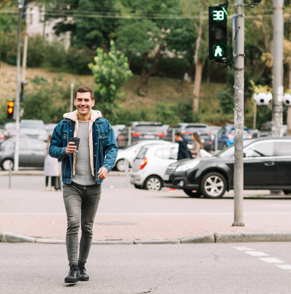 В Перми установят светофоры, которые видят пешеходов