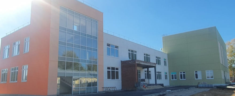 Энергетики «Россети Урал» построили сети для электроснабжения новой школы в поселке Рябинино Чердынского городского округа