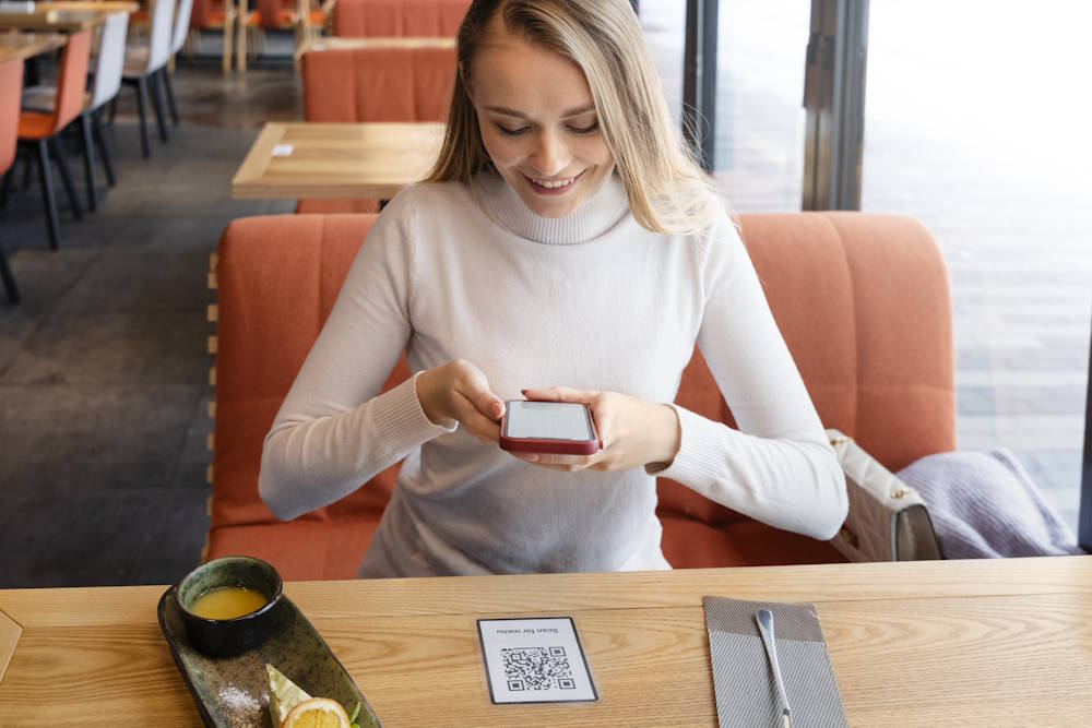 Пермякам стала доступна оплата товаров по QR-коду в Китае через Мой МТС