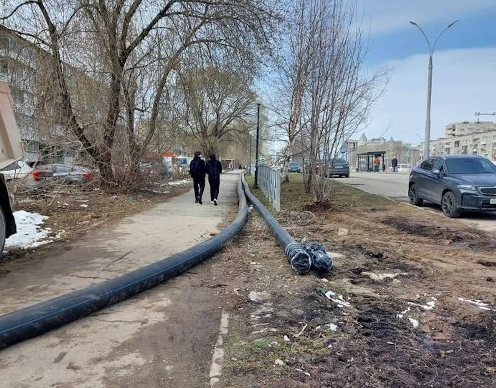 На улице Самолетной идет капитальный ремонт водопровода