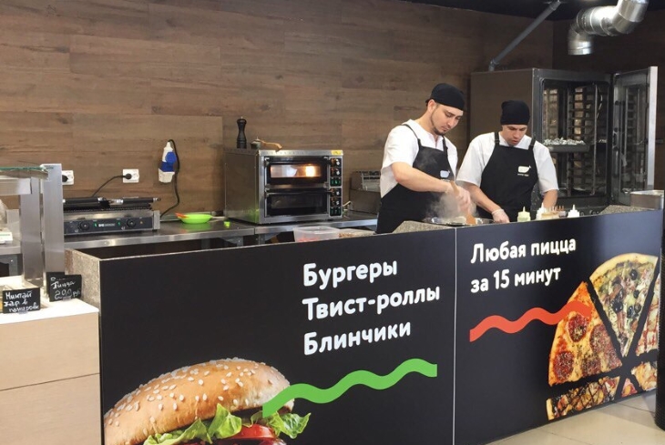 На Компросе открывается первое заведение fast casual от «Китов еды»