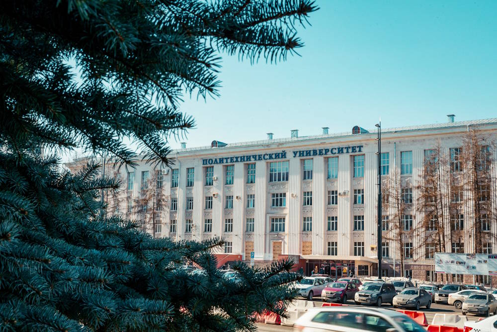 Пермские абитуриенты хотят быть нефтяниками и чиновниками