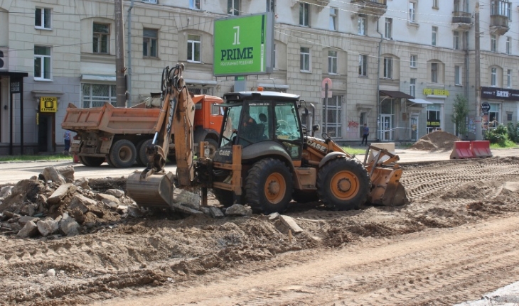 С 29 августа закрывается движение по перекрестку улиц Уральской и Розалии Землячки