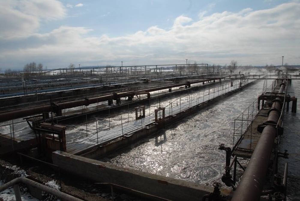 Активное таяние снега в Перми первой ощутила на себе система водоотведения