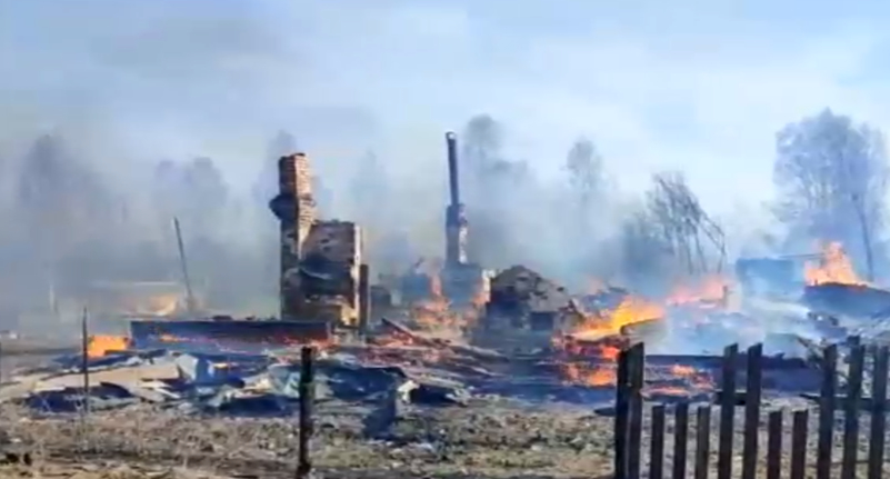 В Пермском крае женщина случайно сожгла семь домов в своей деревне