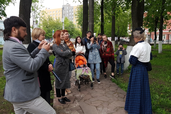 Экскурсии пермь. Театрализованные городские экскурсии. Экскурсия по Перми. Пермь Театральная экскурсия. Пешие экскурсии по Перми бесплатно.