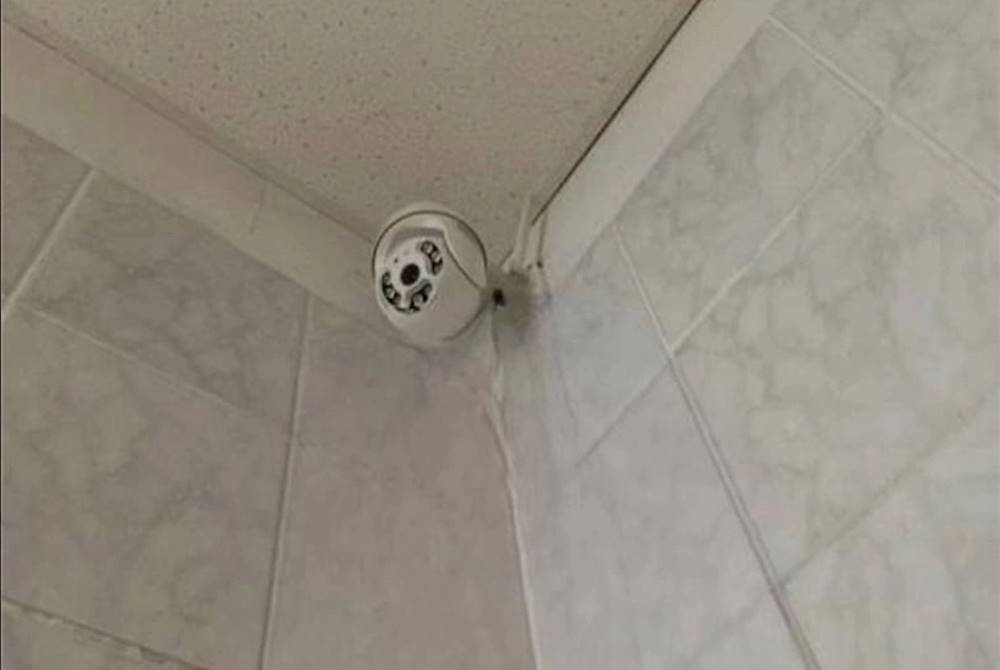 Департамент образования распорядился убрать камеры из туалетов пермских школ