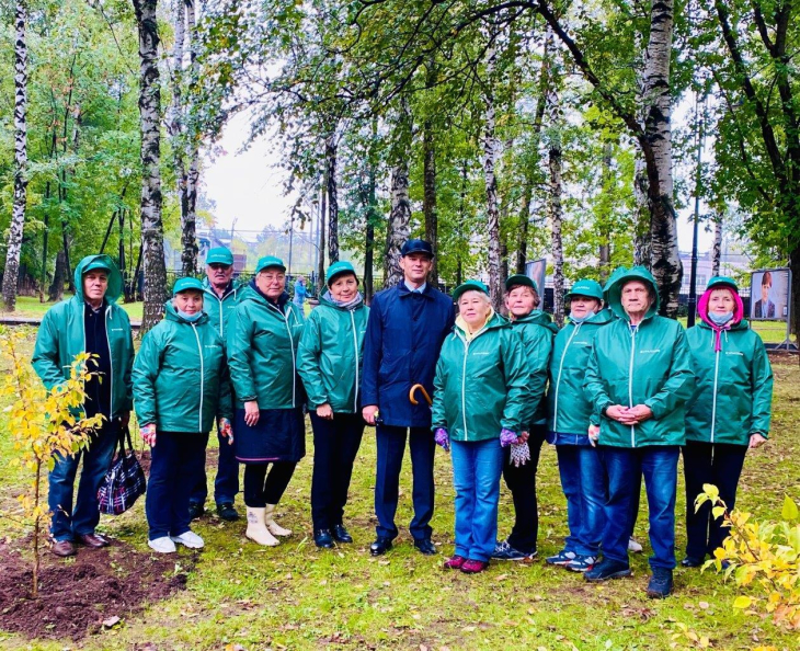 Пермский «Уралхим» высадил деревья