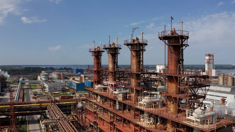 Мэр Березников Казаченко сообщил временной остановке работы химического завода