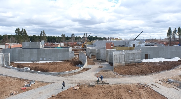 Строительство зоопарка в микрорайоне Нагорный ведется с 2017 года.