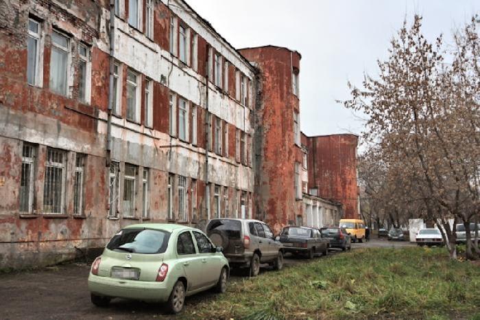Историческое здание поликлиники в Мотовилихе изъято у собственников