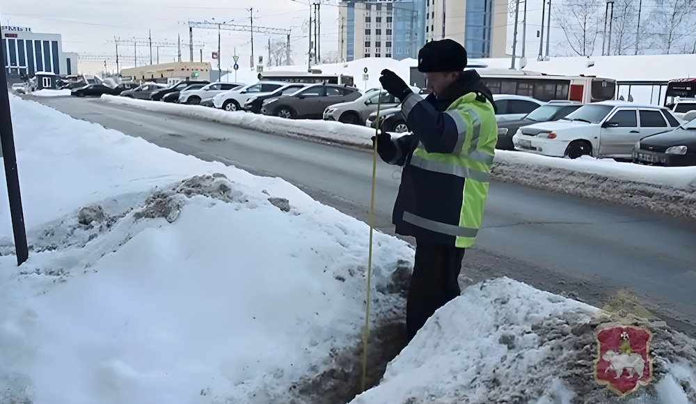 ГИБДД с начала зимы зафиксировала 44 нарушения содержания дорог в Перми