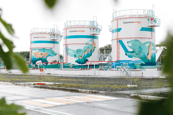 «Сибур-Химпром» превратил технические резервуары в экологические арт-объекты 
