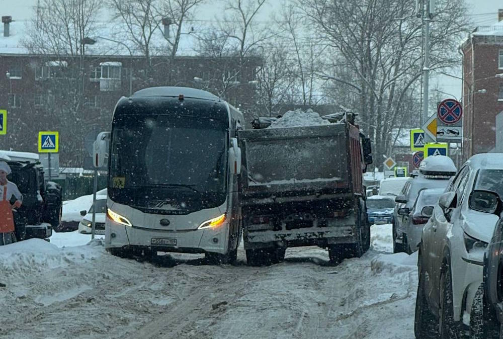 Власти Перми объяснили кризис с очисткой дорог в ЖК «Арсенал»