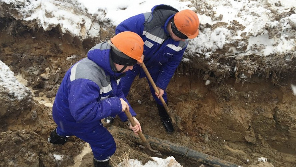 В Кондратово при проведении земляных работ повредили газопровод