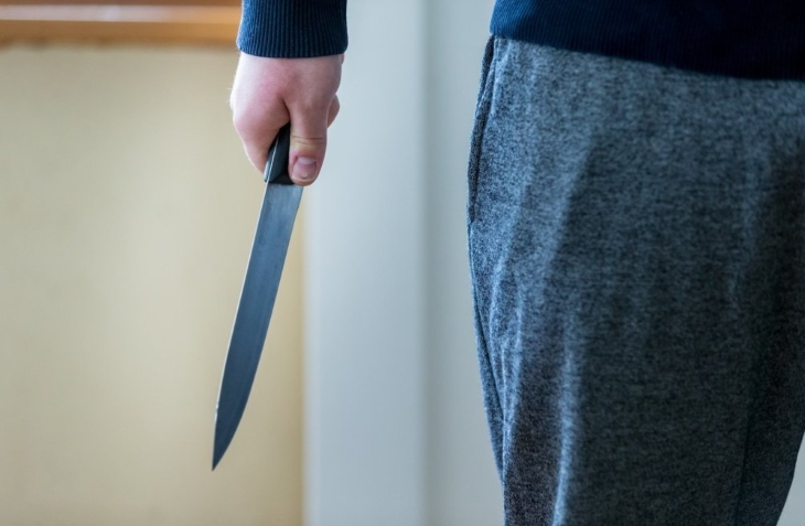 Полицейские застрелили грабителя, напавшего с ножом на продавца