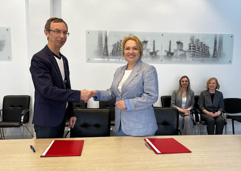 «Азот» подписал договор о сотрудничестве с Березниковским строительным техникумом