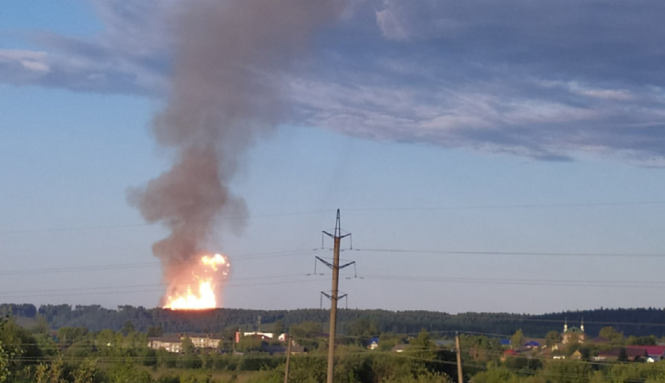 Два дня назад в Кишертском районе на газопроводе произошел пожар.